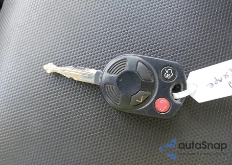 2008 Ford Escape Xlt из США, поврежденный, VIN 1FMCU03128KE12342